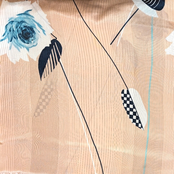 Vtg 80s, Silky Indian Fabric. Beige, White, Blue, 9 yards or 8.23M. HP! - Picture 1 of 9